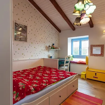 Apartamento With A Parking Space Kornic, Krk - 11506